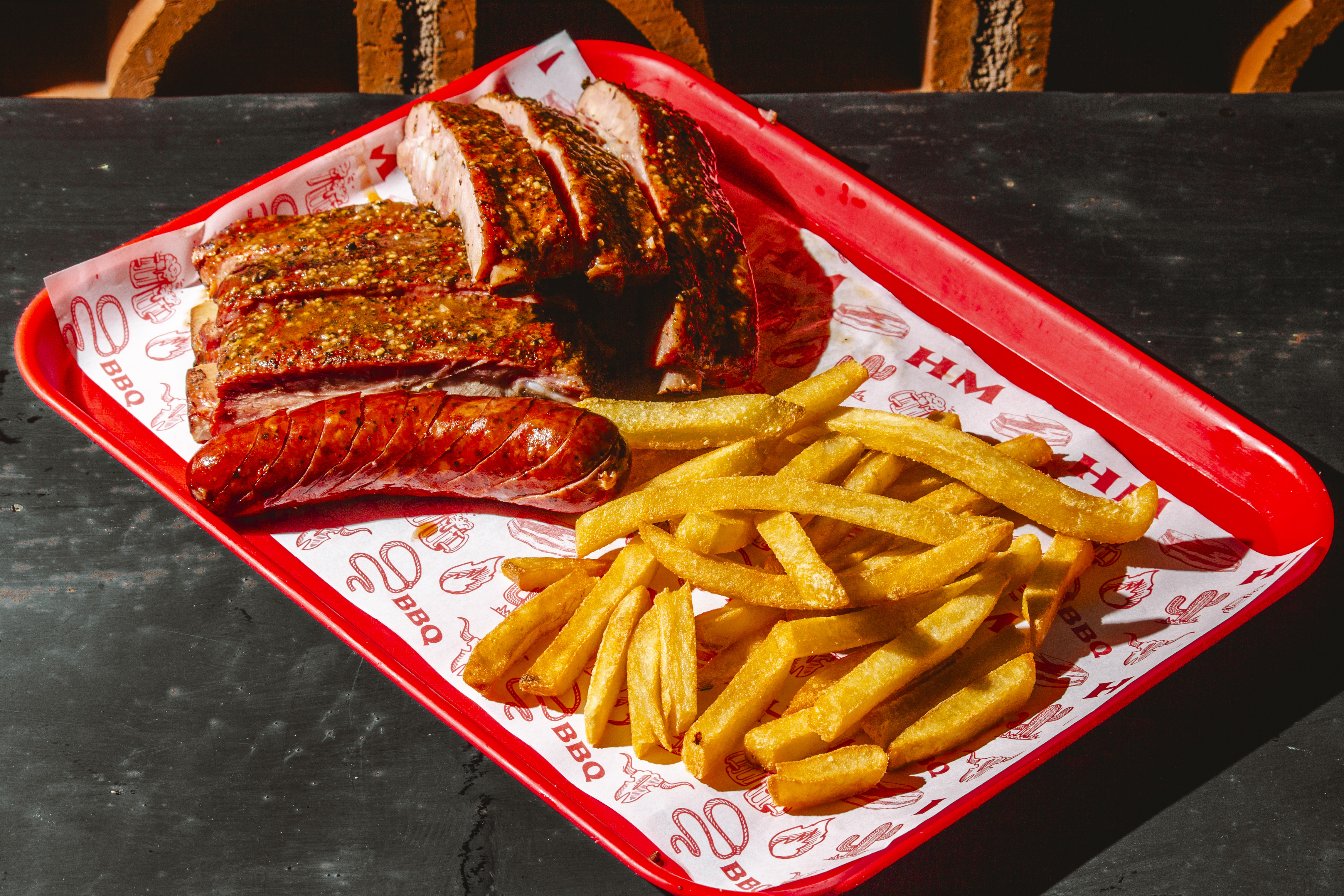 Costillas ahumadas con salchicha